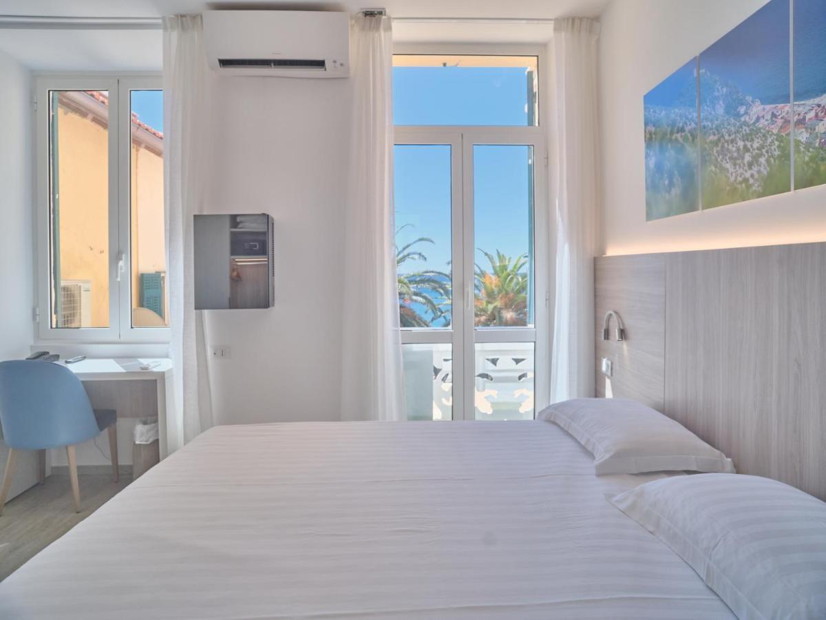 Hotel Medusa فينالي ليغوري المظهر الخارجي الصورة